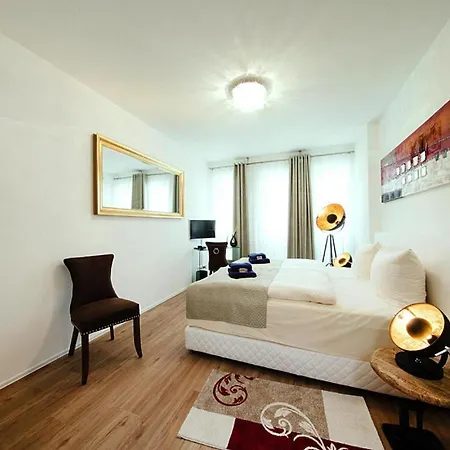 Fuer 5 Personen In Strausberg